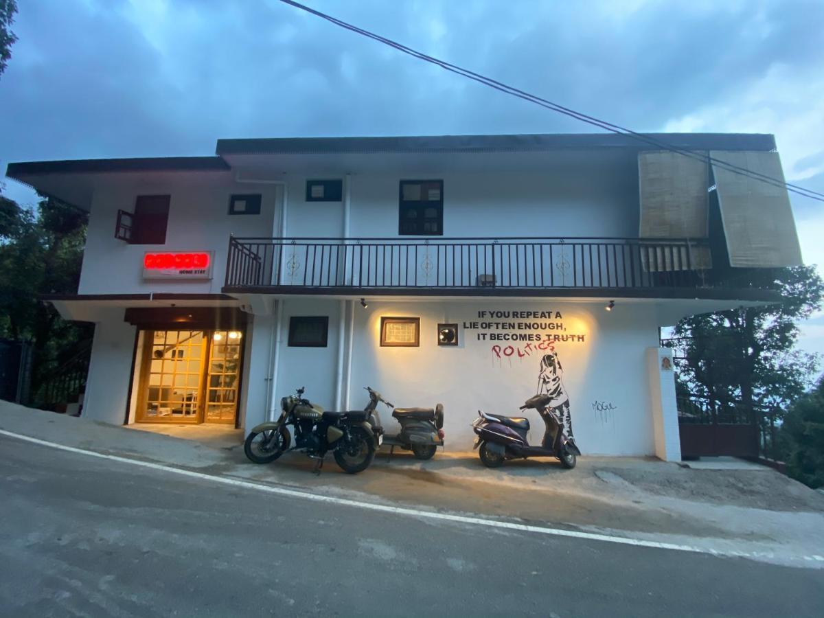 Redeem Cafe & Homestay マクロード・ガンジ エクステリア 写真