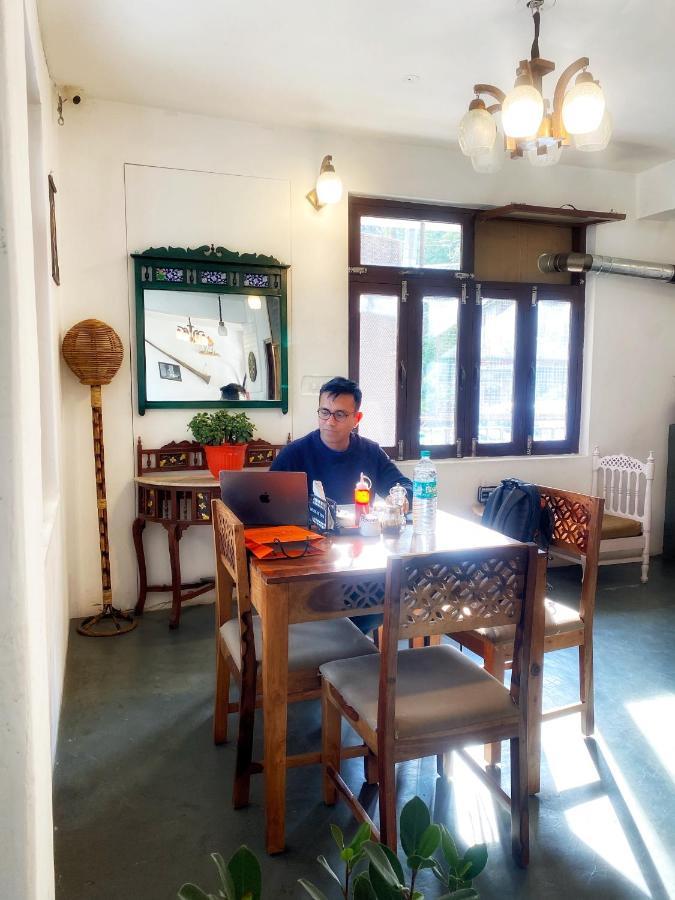 Redeem Cafe & Homestay マクロード・ガンジ エクステリア 写真